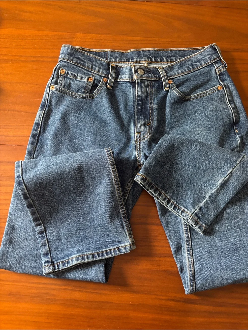 Levis classic straight